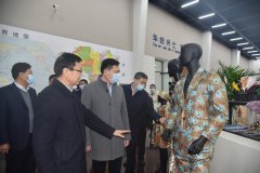 市、區(qū)領(lǐng)導(dǎo)一行蒞臨公司調(diào)研指導(dǎo)